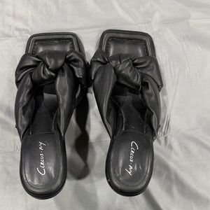 Circus by Sam Edelman Women's 2.5 inch Heel Mules